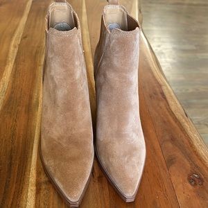 Marc Fisher Womens Brown Suede Pointed Toe Block Heel Gadri Booties Size 8